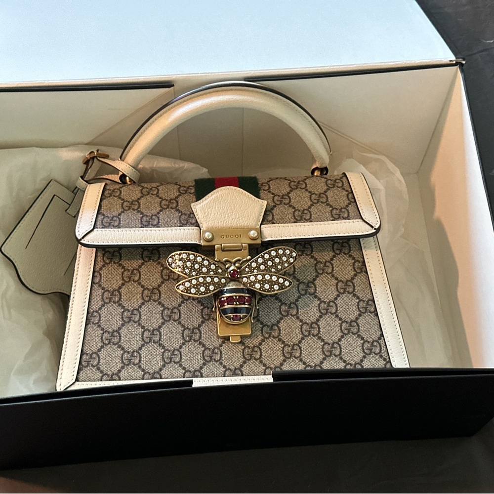 Limited edition Gucci bee bag - Picture 3 of 11